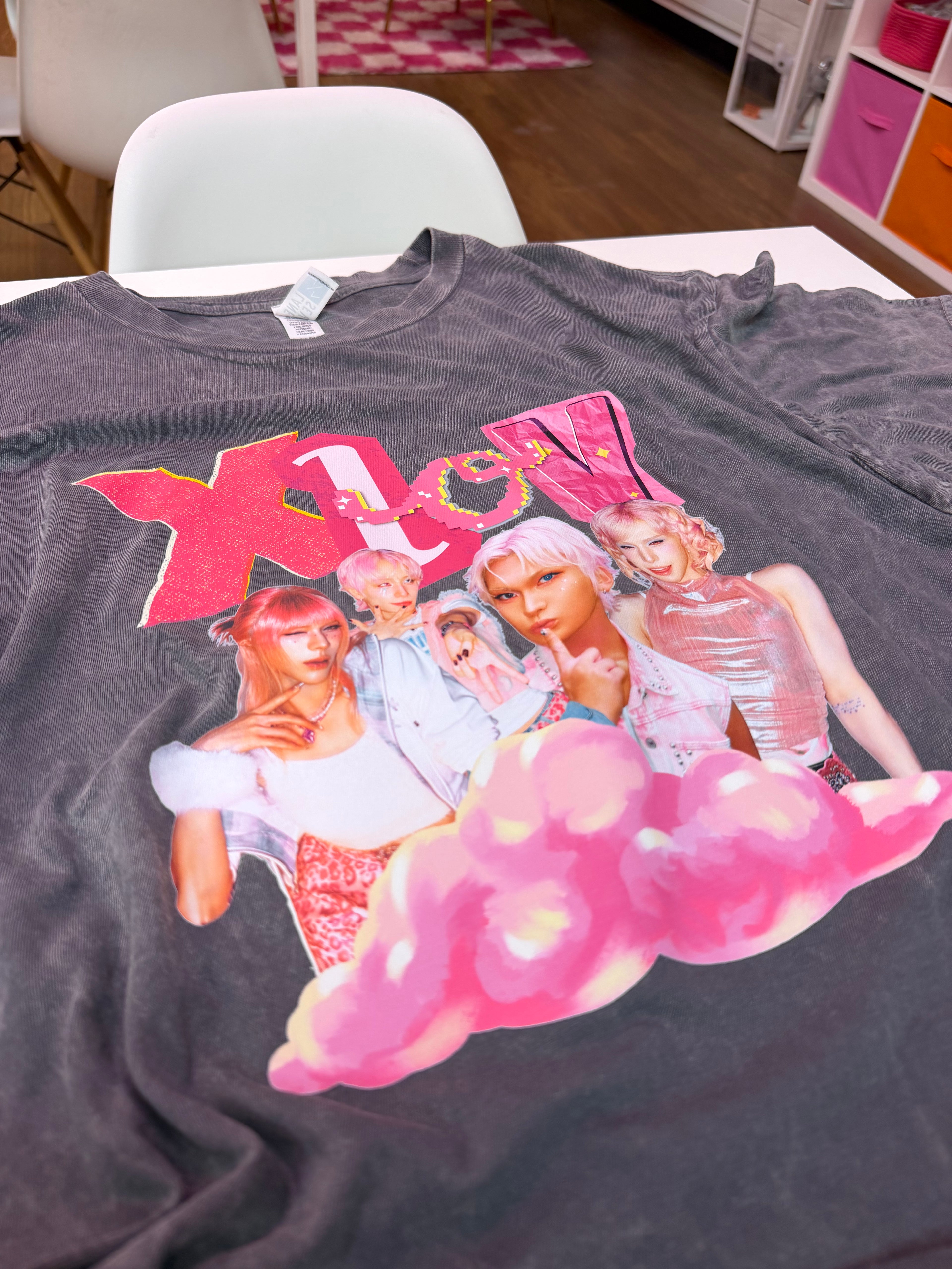 Pink Lovies Tee