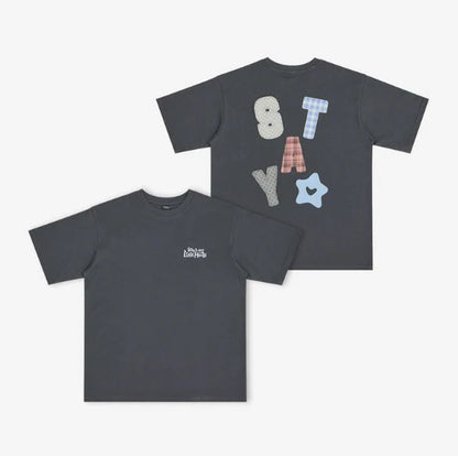 STRAY KIDS -STAY IN OUR LITTLE HOUSE 6TH FANMEETING OFFICIAL MD T-SHIRT
