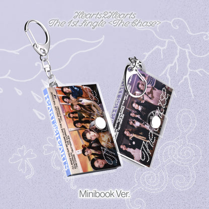 Hearts2Hearts 1st Single Album The Chase Minibook Ver.
